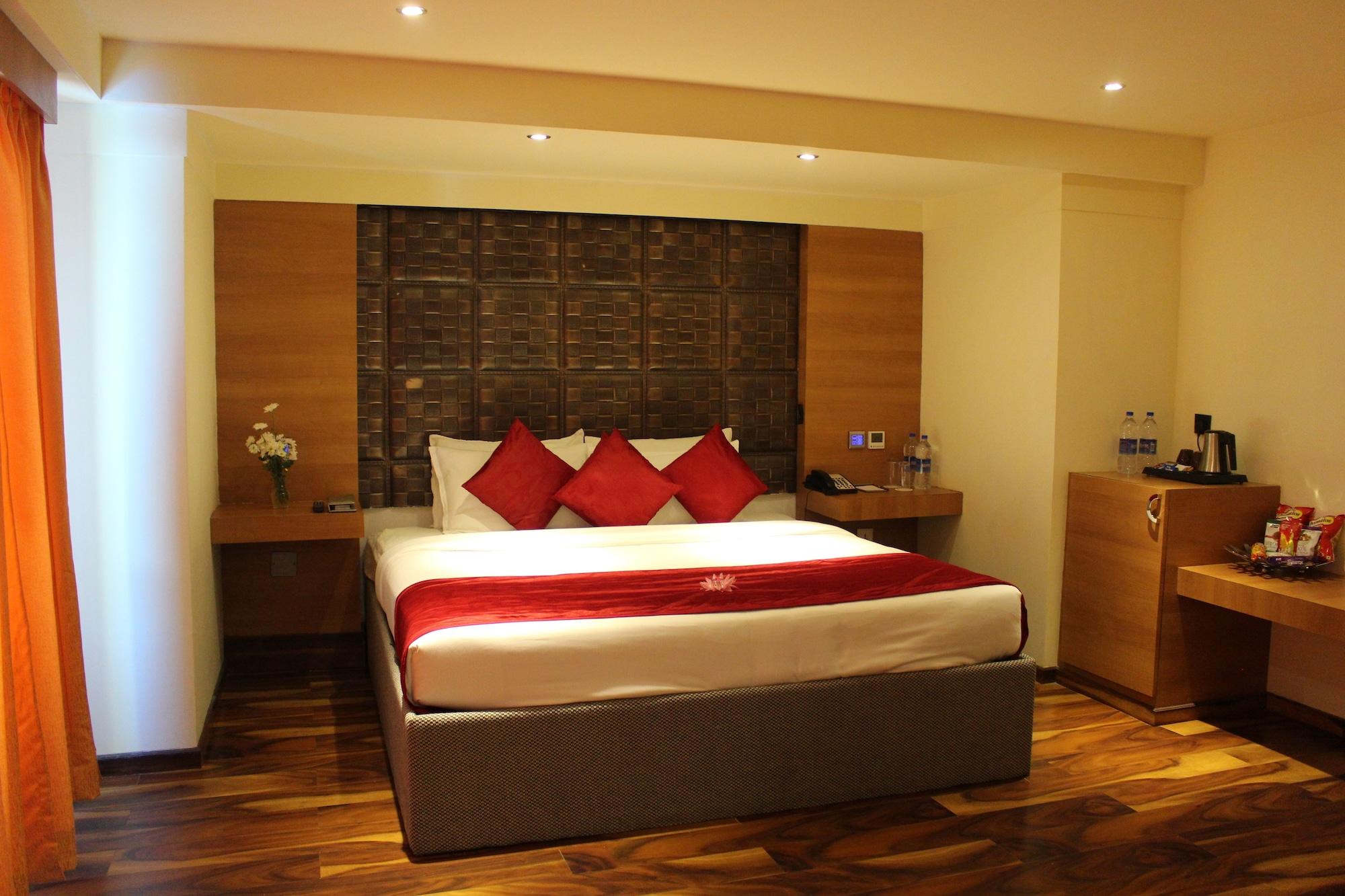 Ramada By Wyndham Alleppey Alappuzha Extérieur photo
