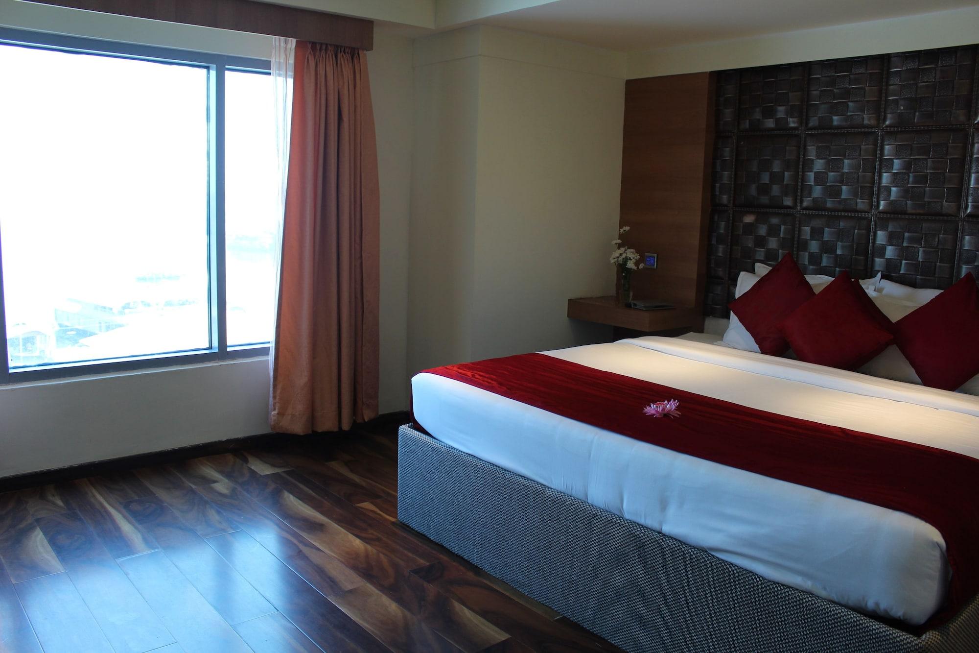Ramada By Wyndham Alleppey Alappuzha Extérieur photo