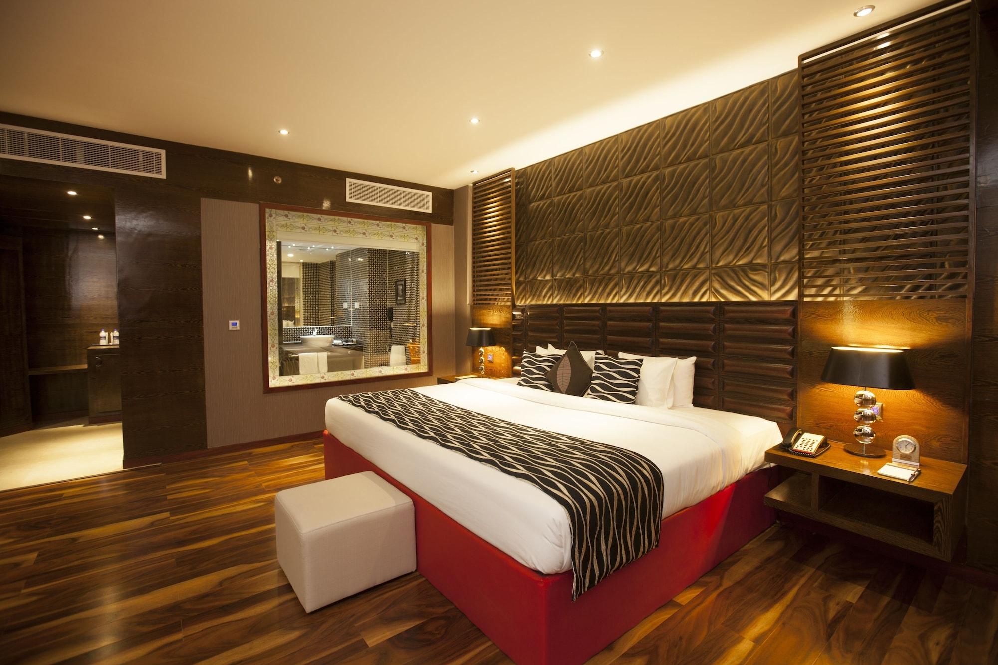 Ramada By Wyndham Alleppey Alappuzha Extérieur photo