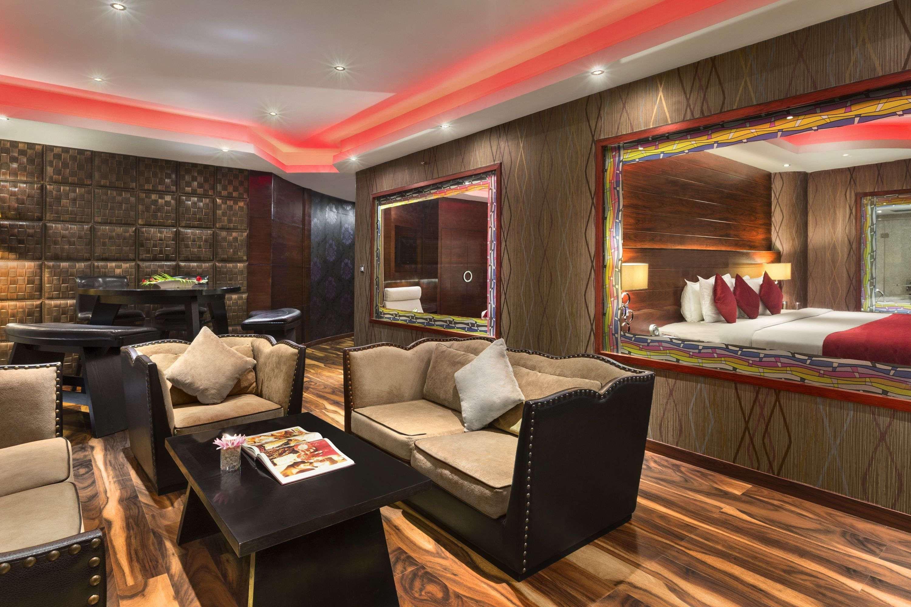 Ramada By Wyndham Alleppey Alappuzha Extérieur photo