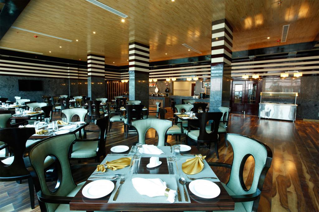 Ramada By Wyndham Alleppey Alappuzha Extérieur photo